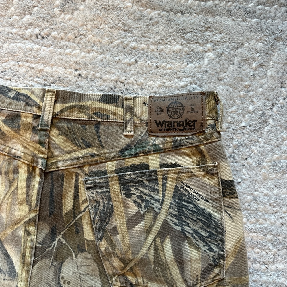 Wrangler Camouflage Outdoor Pants - Picture 5 of 6